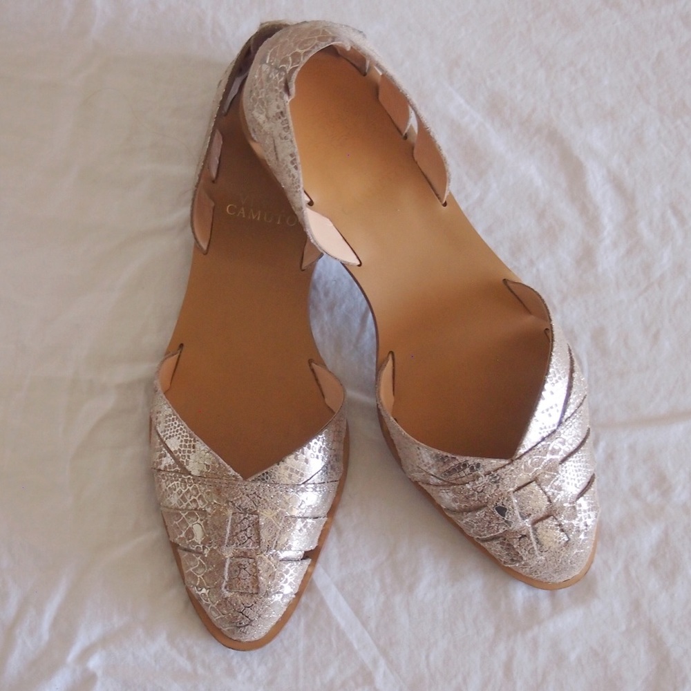 Vince Camuto, 8.5, metallic reta d’orsay flat